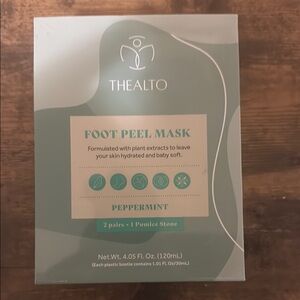 THEALTO Peppermint Foot Peel Mask